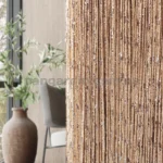 Бежевые шторы-нити с люрексом для уютного интерьера.