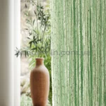 Шторы-нити салатового цвета с люрексом для освежающего интерьера.