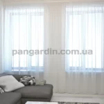 Тюль шифон білий в інтер'єрі вітальні