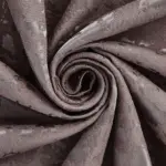 Шторы в цвете мокко с мраморным узором в современном интерьере