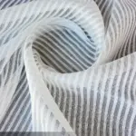 Белый тюль на окне в гостиной, купить в Киеве